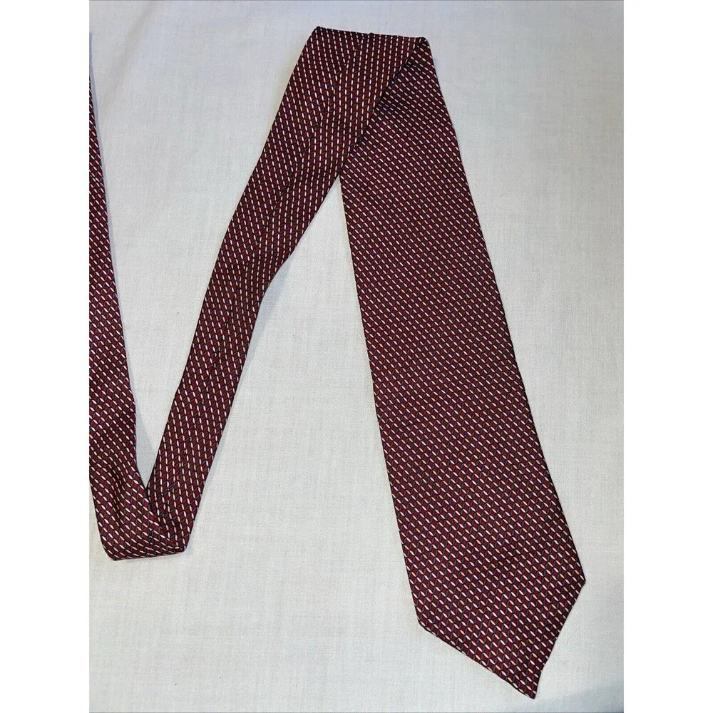 Brooks Brothers Makers Men’s Dress Tie Size 57” Red Striped Silk Business Formal